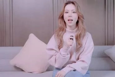 邓紫棋回应《LOL》S赛主题曲演唱 为比赛打Call助力！