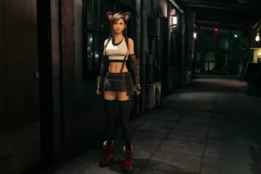 《FF7重生》猫耳蒂法MOD！动态耳尾+战斗呼噜音效