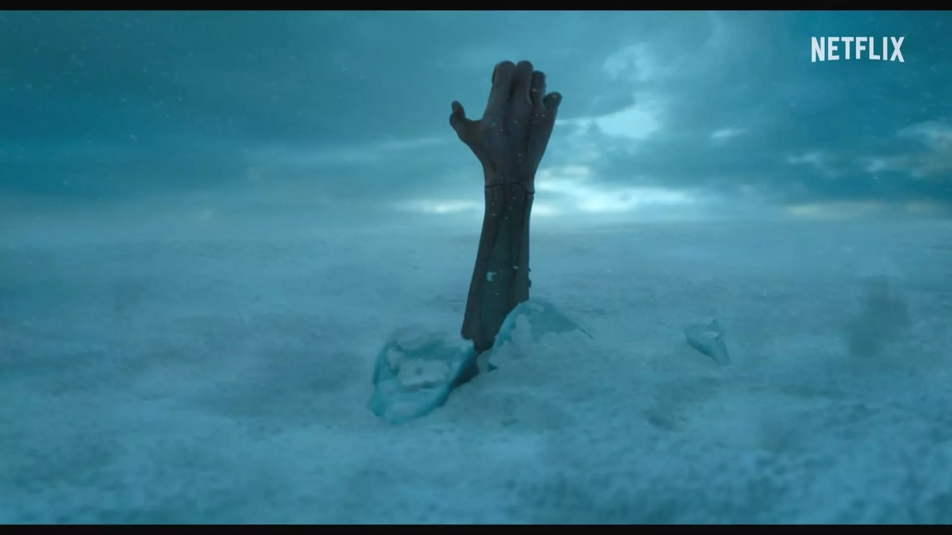 《科学怪人》发布终极预告 托罗导演打造新弗兰肯斯坦