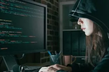 昔日破解大神今反水！女皇力挺D加密 指责盗版社群忘恩负义