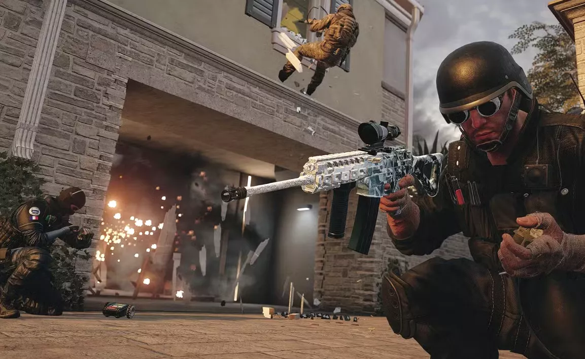 游侠早报：《彩虹六号》回滚全服交易数据！《塔科夫》公布明年更新