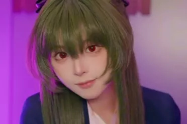 脸红又心跳了吧?《棕色尘埃2》参展广州萤火虫，头部Coser一颗小兔娘惊艳助阵