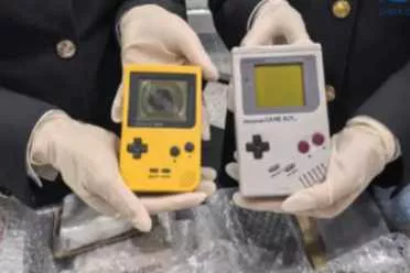 旅客肉身带货翻车！125台二手GameBoy入境南京遭暂扣