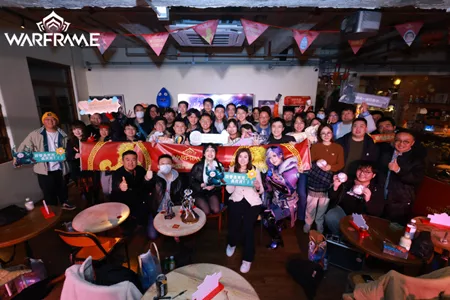 在参与《Warframe》的线下面基后，仓鼠们决定搞点饭吃