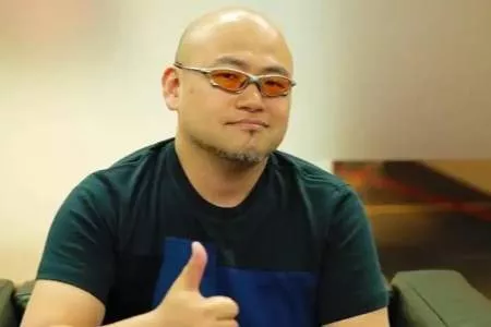 害怕不敢玩?卡普空寄来的《生化9》神谷英树准备送人