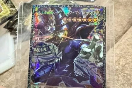 悲剧！玩家误剪价值26万元《游戏王》超稀有卡牌