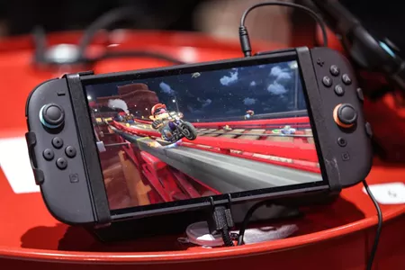 任天堂传将推出Switch 2欧规版，电池可自行更换