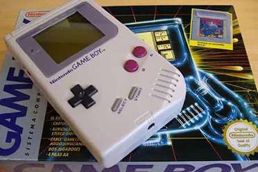 是你的童年回忆吗？今天是Gameboy掌机诞生37周年