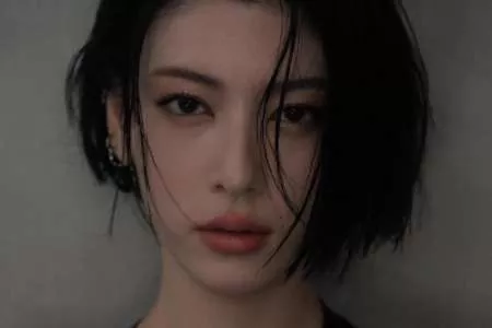 不愧是天选艾达王！日本女星晒美图：冷艳气场拉满！